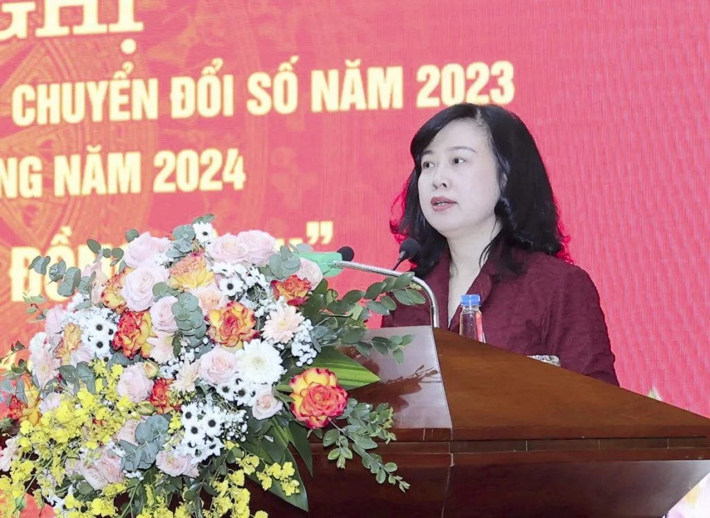 Chuyển đổi số y tế: Kết nối- Chia sẻ và đồng hành